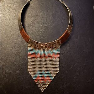 Fashion necklace